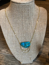 Load image into Gallery viewer, Turquoise Queen Necklace