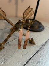 Load image into Gallery viewer, Peach Stick Earrings